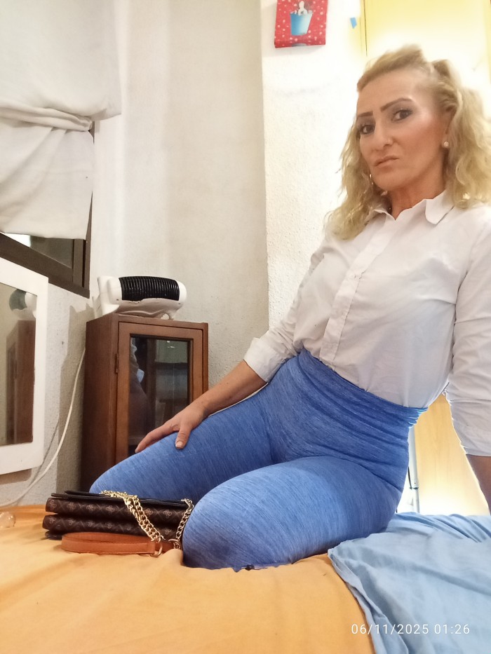 Hermanas relés.  - Videollamadas en Alhaurín el Grande